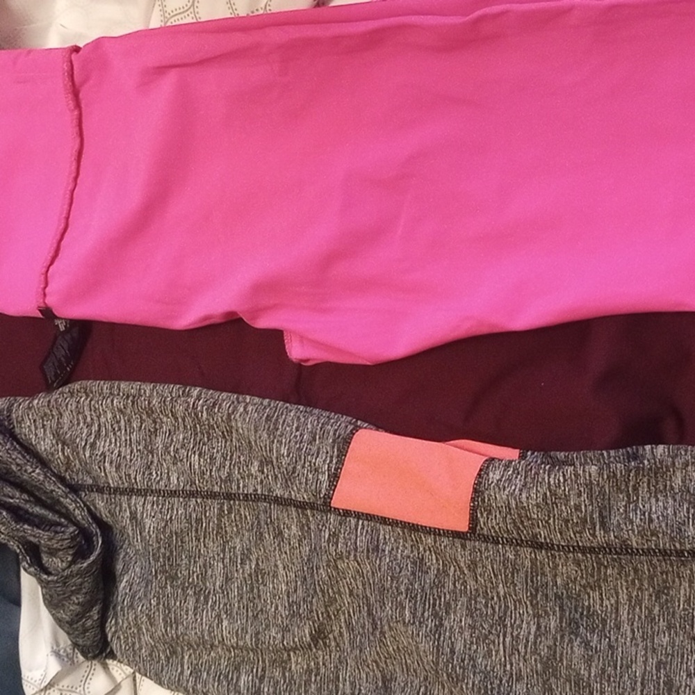 Athletic leggings